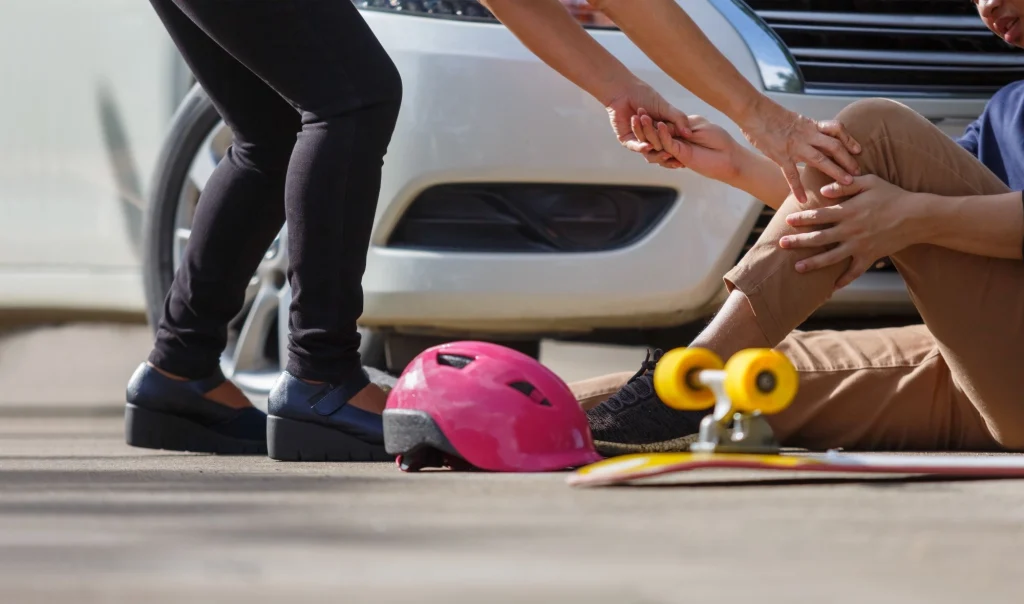 accident-skateboard-crashes-car-after-stunt-street-lost-control